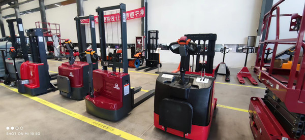 電動(dòng)叉車(chē)液壓制動(dòng)壞了怎么辦 電動(dòng)叉車(chē)液壓制動(dòng)壞了怎么辦