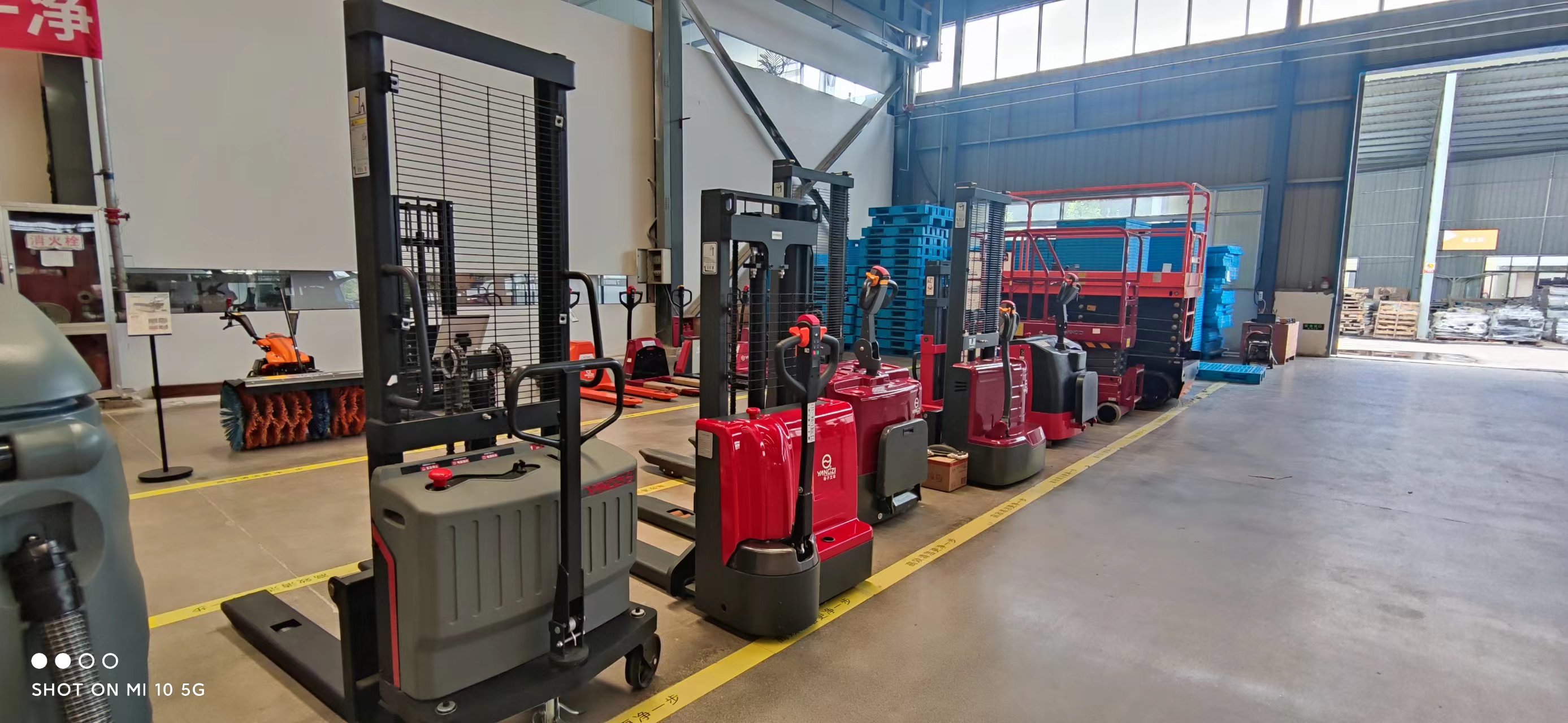 電動(dòng)堆高車的維護(hù)技巧 電動(dòng)堆高車的維護(hù)技巧